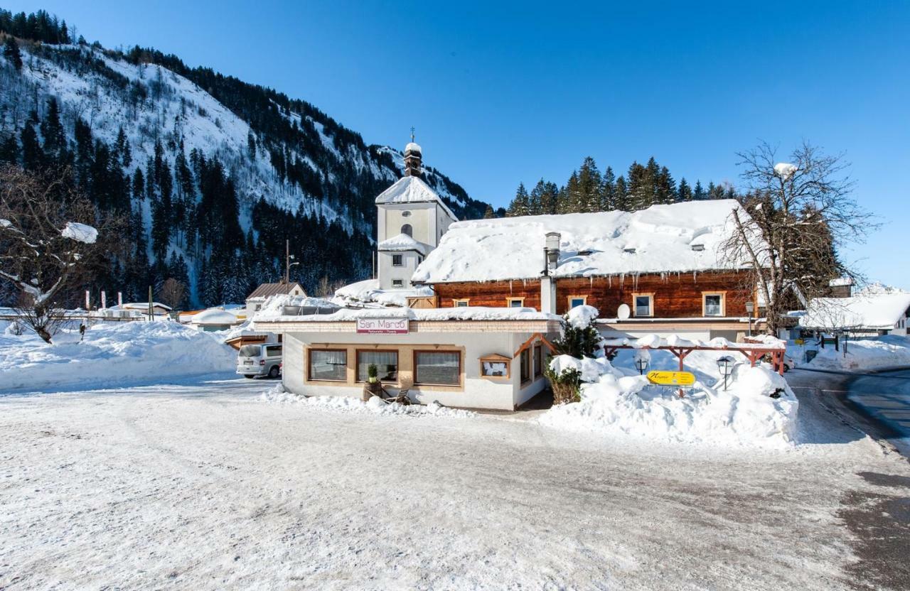 Gasthaus Traube Bichlbach Buitenkant foto
